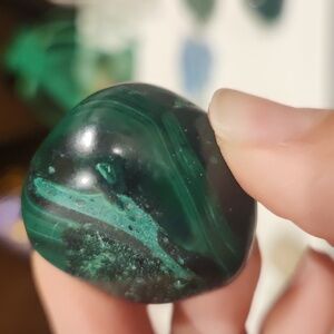 Malachite polished stone